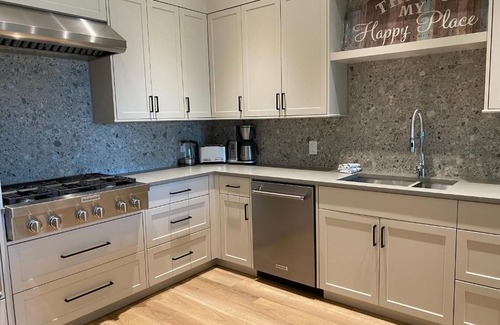 Silver Star Mountain House | 4Kings Lodge