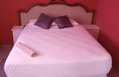 North-West District House | 4M Guest House