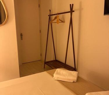 Alvalade House | 4U Lisbon VI Guesthouse Airport