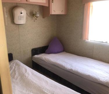 Zgorzelec Other | 4U Pokój w domku holenderskim Rooms in Tinyhouse