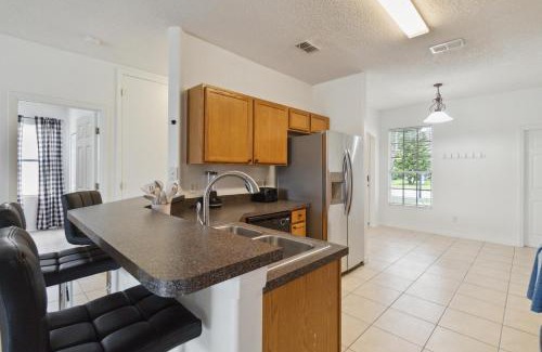 Sunset Ridge House | 5-3 Pool Home Located In Sunset Ridge Community!