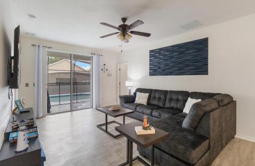 Sunset Ridge House | 5-3 Pool Home Located In Sunset Ridge Community!