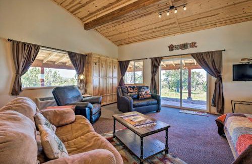Spanish Valley Apartment | 5-Acre Moab Studio with BBQ and Stunning Mtn Views