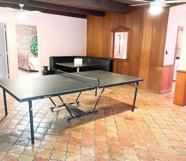 West Monroe House | 5- Bed Pink house ( Close to Sports Center )