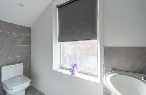 Stainburn House | 5 Bed Workington House with Parking Near Station