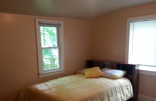 Spring Lake Cottage | 5 Bedroom, 1.5 Bath, Private Setting, Walk To The Beach & Minutes to Grand Haven
