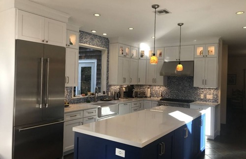 East Hampton North House | 5 bedroom/2 Master Suites - 4 1/2 bathrooms, pool/hot tub/Gym, bikes