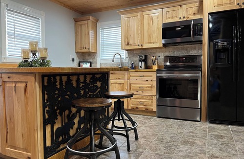 Port Huron House | 5 bedroom, 3 bath, beautiful hickory kitchen, large living space, sleeps 14
