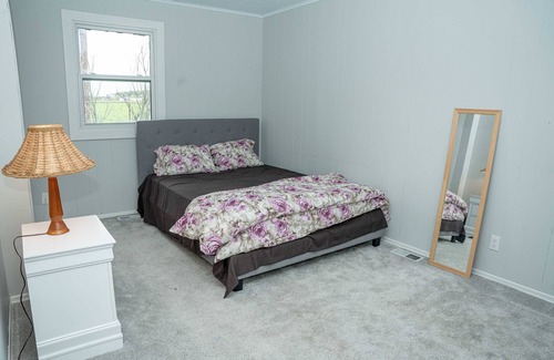Shelburne House | 5-bedroom, 3-bathroom bungalow House offers a world of comfort