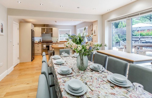 Bexhill-on-Sea Cottage | 5 bedroom accommodation in Bexhill-on-Sea