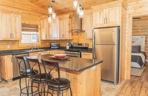 Minden Hills Cottage | * 5 bedroom * All season Waterfront Minden Cottage Sleeps 10 Rental property