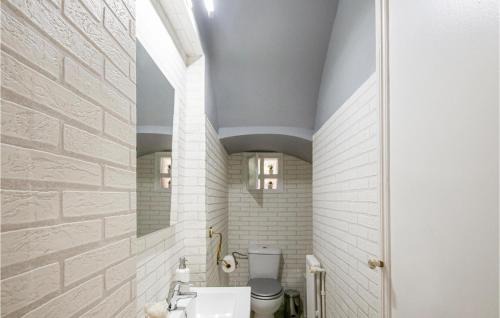 Alella House | 5 Bedroom Awesome Home In Alella