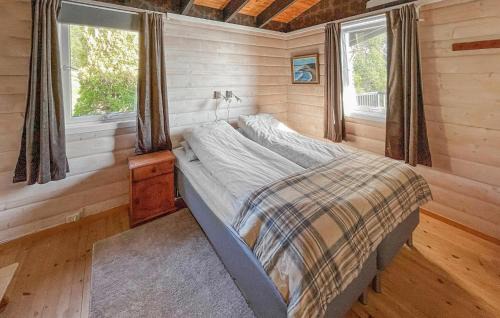 Suldal House | 5 Bedroom Cozy Home In Hebnes