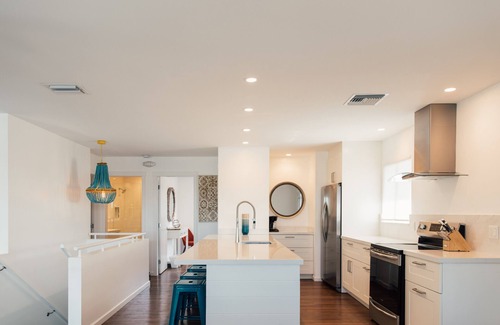 Islamorada House | 5 bedroom - Deep Dockage & Heated Pool in Islamorada.