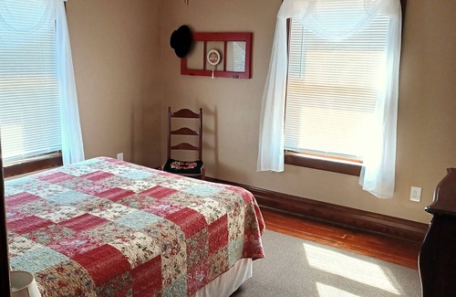 Gap Other | 5 Bedroom Farmhouse Located In The Heart Of Pa Dutch Country.
