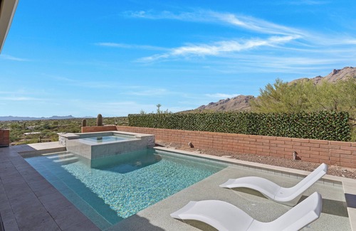 Coronado Foothills Estates House | 5 Bedroom HILLTOP Modern Breathtaking 360 degree VIEWS Heated Pool Spa Sleeps 16