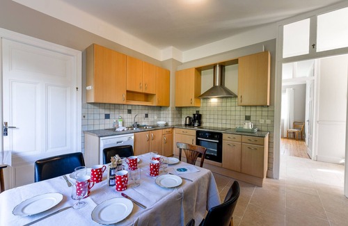 Seynod House | 5 bedroom house in Annecy between town and countryside ⭐