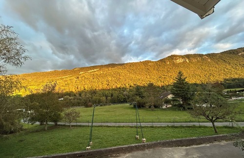 Seynod House | 5 bedroom house in Annecy between town and countryside ⭐