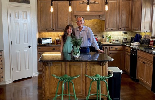 Jonesboro House | 5 bedroom house w/pool - private ranch just 1 hr from Waco