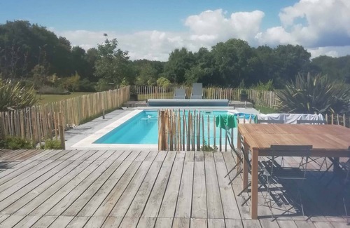Plouharnel House | 5 bedroom house with pool 4.5km from the beaches