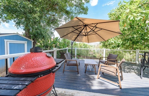 San Marcos House | 5 Bedroom House with Deck, BBQ, and Mountain Views - 13mi to Carlsbad Beach!