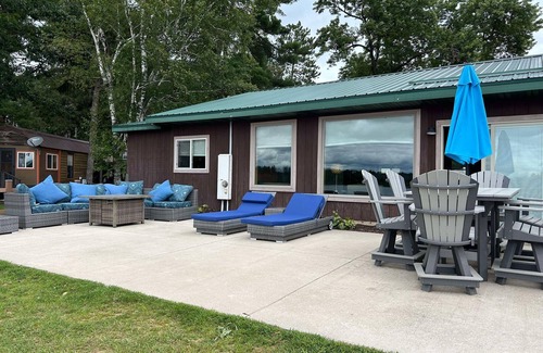 Gresham Condo | 5 Bedroom Lake Condo w/Transportation to the NFL Draft 2025