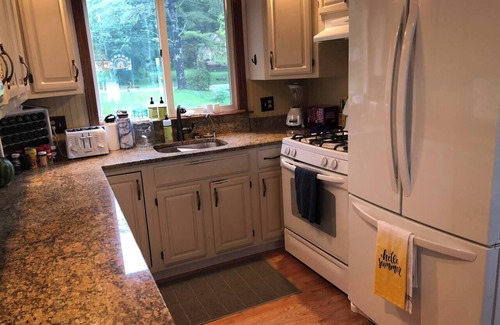 South Casco House | 5 Bedroom Lake House + Guest House with Hot Tub & Sauna!