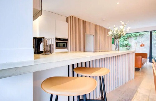 Hillside House | 5 Bedroom Modern House Wimbledon