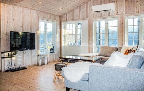 Brekke House | 5 Bedroom Nice Home In Matredal