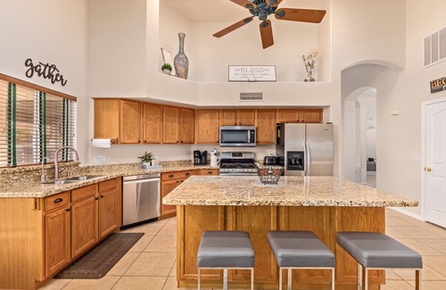 Arrowhead Ranch House | 5 Bedroom, Single level, Heated pool/spa, Great location for Spring Training