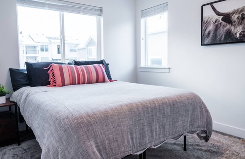 Lehi House | 5-bedroom townhome in Heart of Silicons Slopes