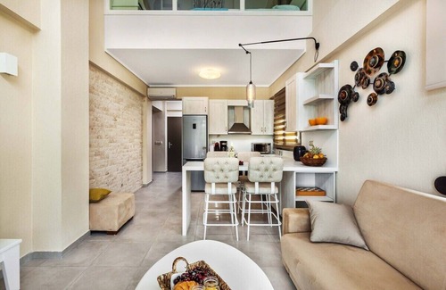 Pefkochori Villa | 5-Bedroom Villa w/Pool & Garden – Near Beach