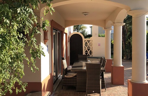 Estombar Villa | 5 Bedroom Villa with heated pool - Gramacho Golf Course, Algarve