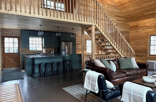 Crosslake House | 5 bedrooms -13 beds- 3 bathrooms - Cabin on Whitefish Chain - Big Trout!