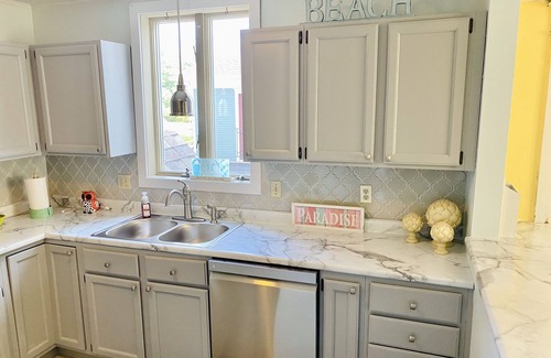 Grand Haven Apartment | 5 Blocks from the Waterfront! Walk to everything! Very desirable location!