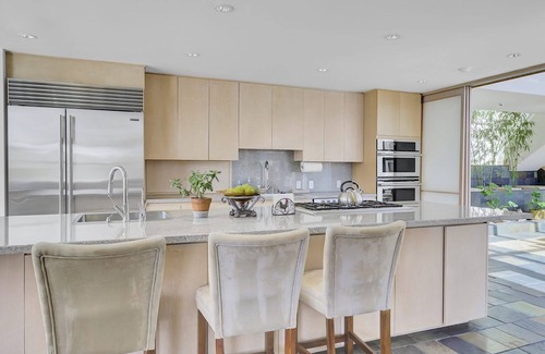 Orinda House | 5 Br Sleeps 8! Hot tub~Dog Friendly~Stunning Views