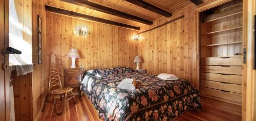 Pallenc Ski Chalet | 5' Bus to the Ski Slopes, Panoramic Chalet