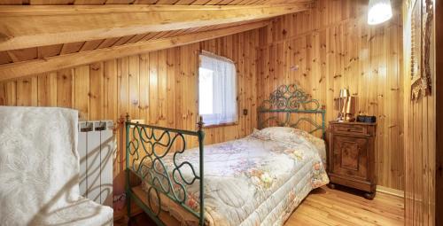 Pallenc Ski Chalet | 5' Bus to the Ski Slopes, Panoramic Chalet