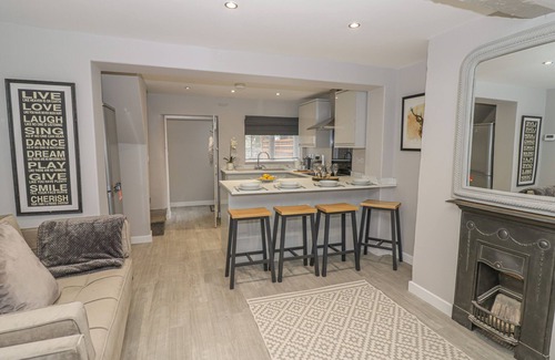 Little Haywood Cottage | 5 COLEY LANE, pet friendly, with a garden in Great Haywood