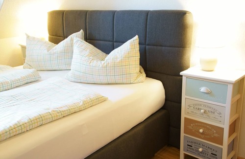 Triberg im Schwarzwald Apartment | 5. Ferienwohnung "Karlstein", 2 Schlafzimmer für max. 4 Personen