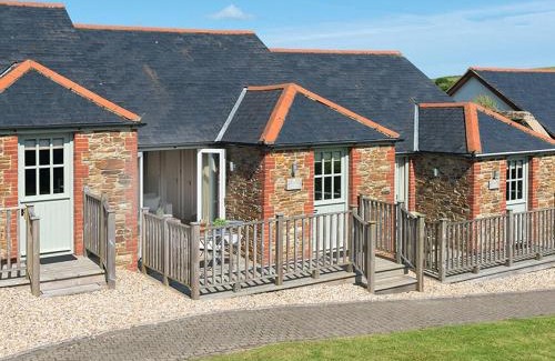 Bugford House | 5 Keeper's Cottage, Hillfield
