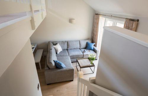 Bugford House | 5 Keeper's Cottage, Hillfield