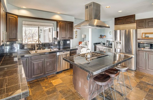Skyway House | 5 Mi to Area Attractions: Home w/Indoor Hot Tub