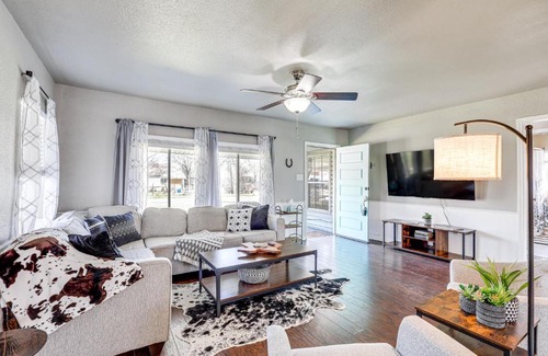 Belton House | 5 Mi to Belton Lake Home with Large Yard!
