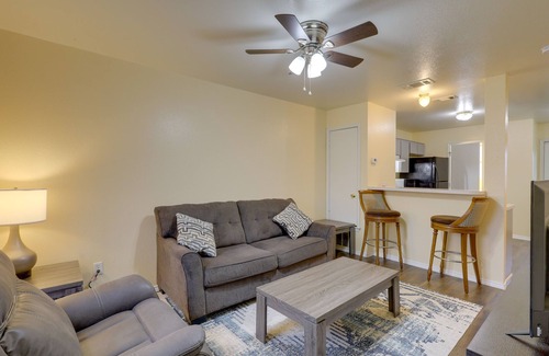 Killeen House | 5 Mi to Fort Hood Shopping: Quiet Killeen Townhome