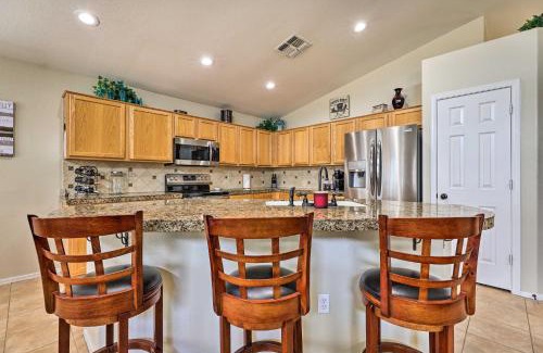 Roseview House | 5 Mi to Golf Courses BBQ-Ready Surprise Home
