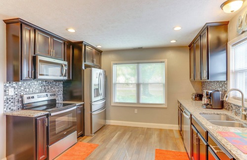 Port Clinton House | 5 Mi to Lake: Port Clinton Home w/Gazebo & Grill!