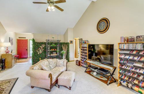 Bellevue House | 5 Mi to Platte River Inviting Bellevue Rental