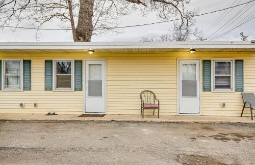 Lake Mills Apartment | 5 Mi to Rice Lake State Park Lake Mills Studio