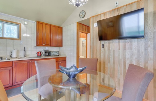 Mongaup Valley Cabin | 5 Mi to Swinging Bridge Reservoir: Cabin w/Pool!